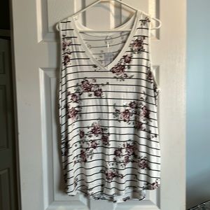 NWT! Maurice’s tank